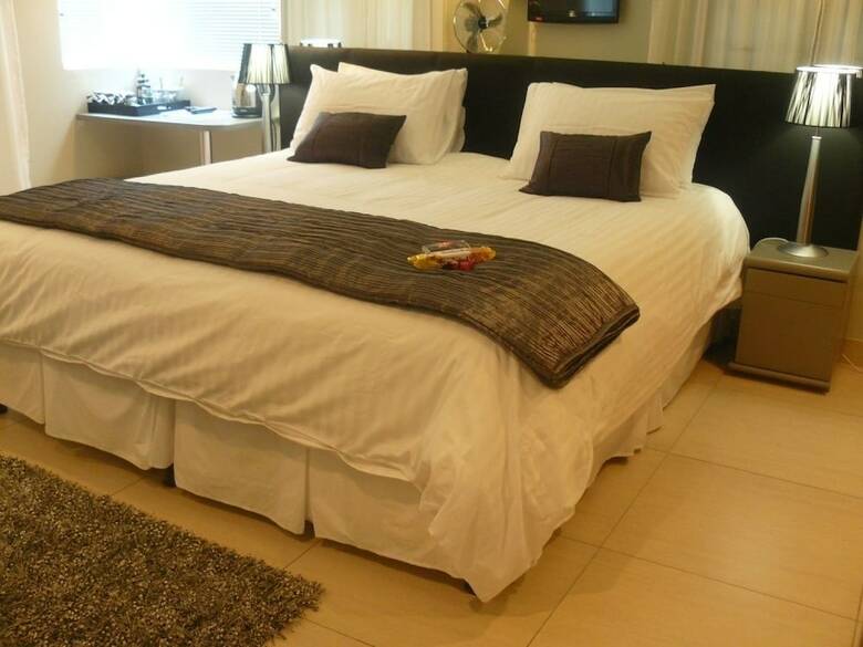 Hotel Blu Swan Guest House