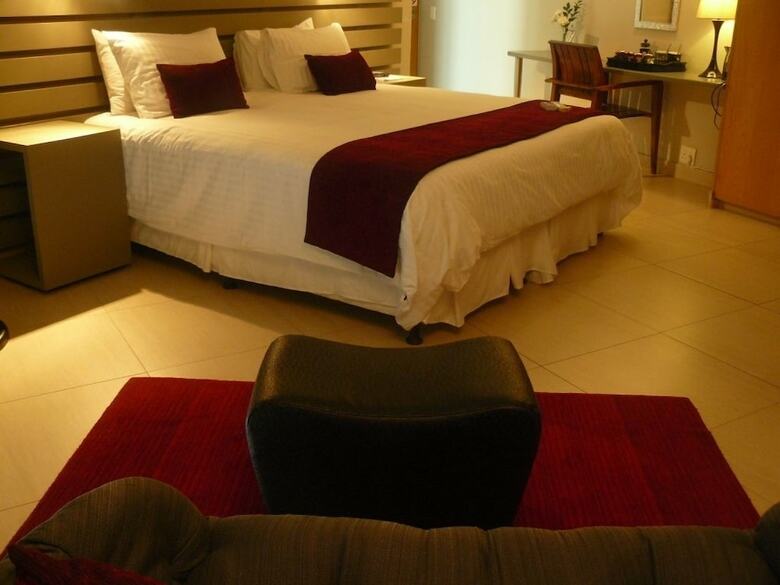 Hotel Blu Swan Guest House