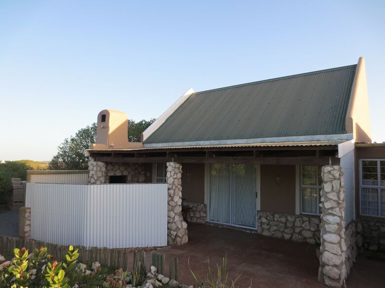Bed & Breakfast Masada Guest House
