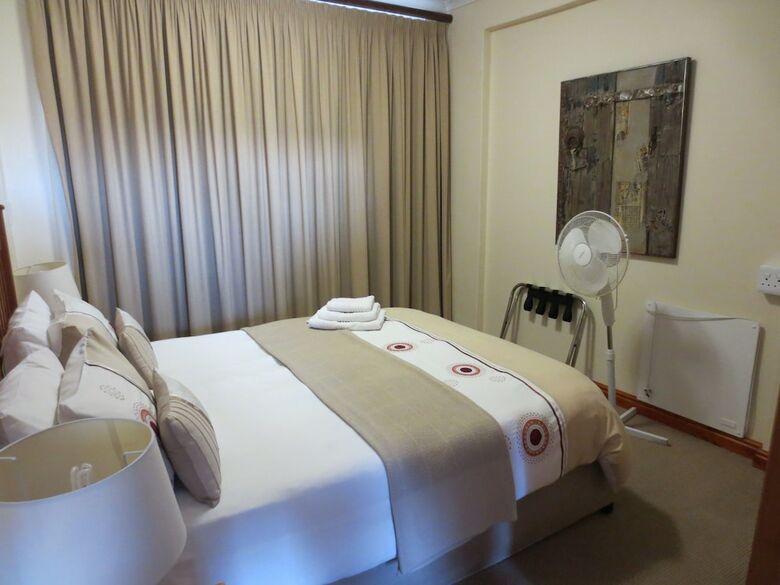 Bed & Breakfast Masada Guest House