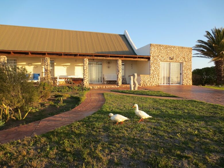 Bed & Breakfast Masada Guest House