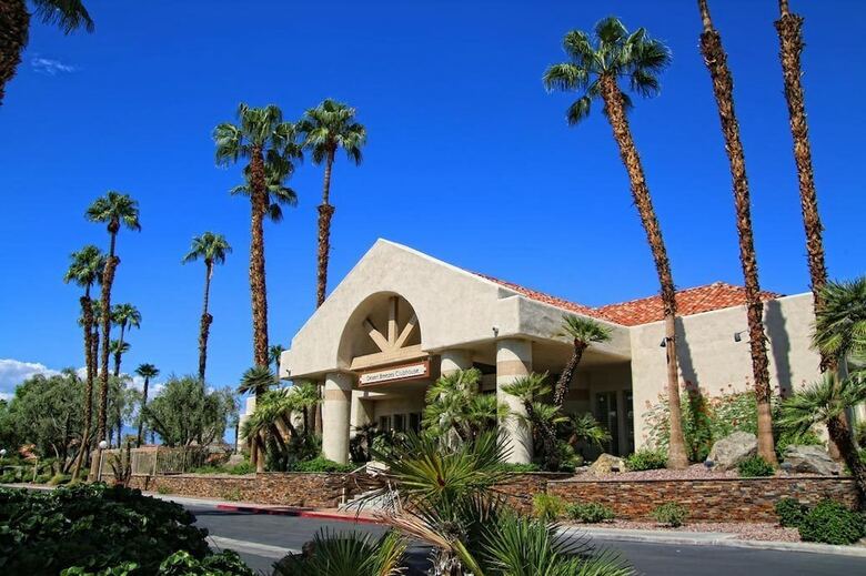 Apartamento 4 Seasons At Desert Breezes