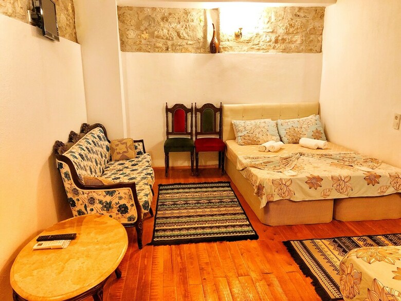 Hotel Parmis Boutique House