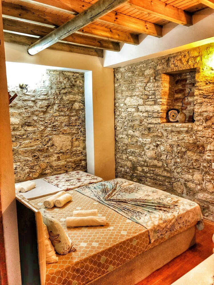 Hotel Parmis Boutique House
