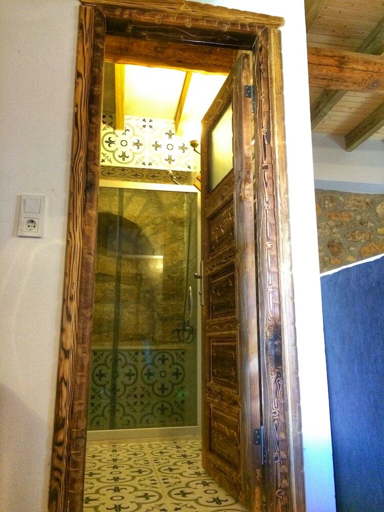 Hotel Parmis Boutique House