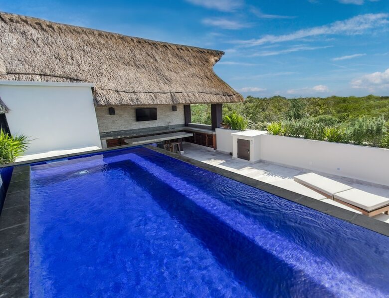 Kasa Hotel Parota