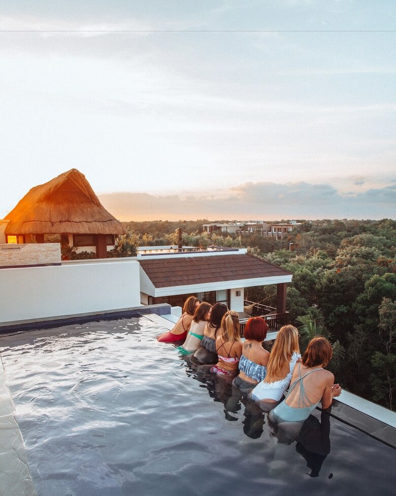 Kasa Hotel Parota