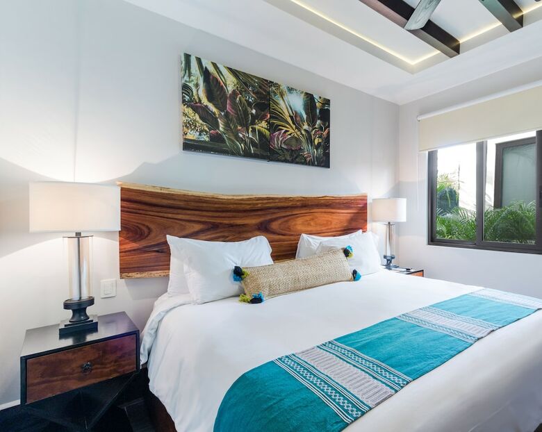 Kasa Hotel Parota