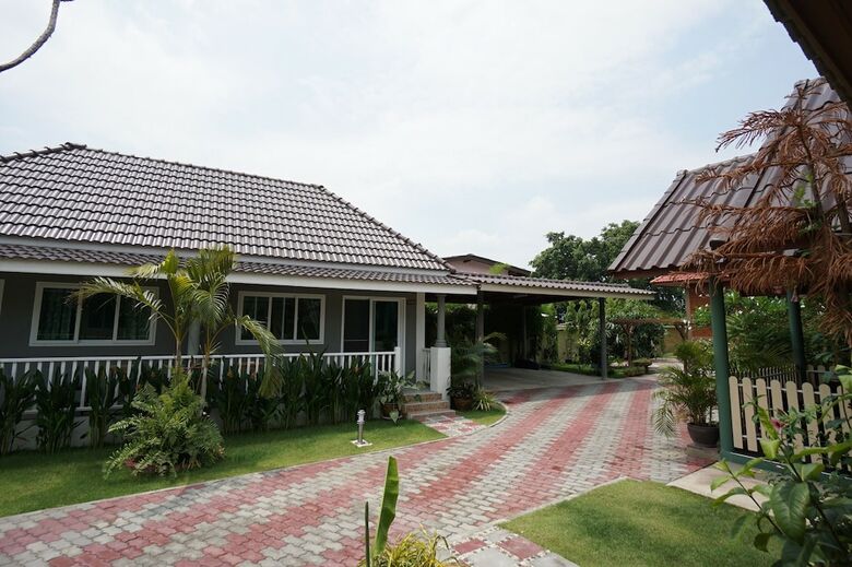 Hotel Baan Penny