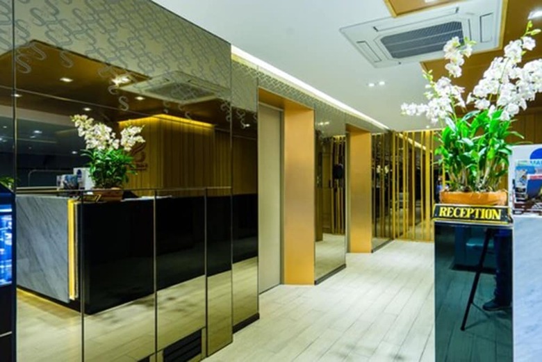 Samran Place Hotel