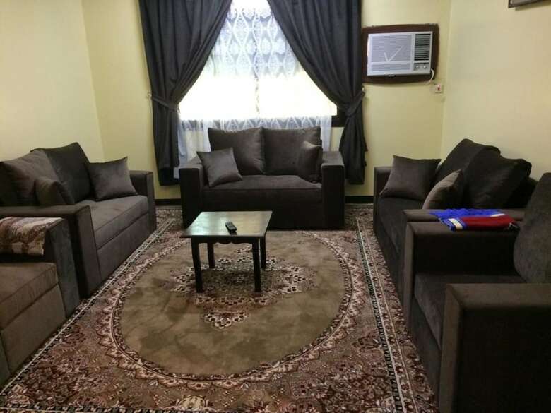 Al Eairy Furnished Apartments Al Madinah 9