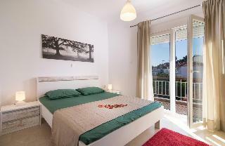 Michalis Apartments