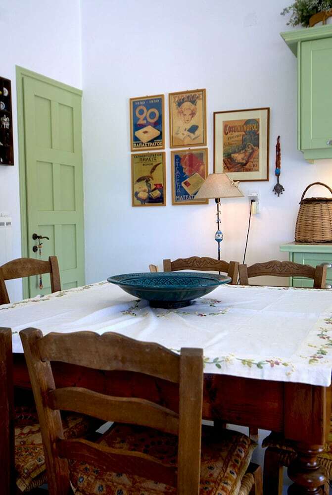 Villa Nena's Art House