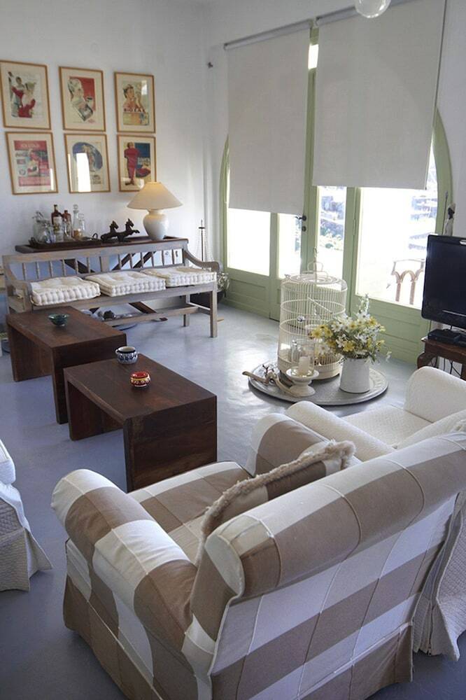 Villa Nena's Art House