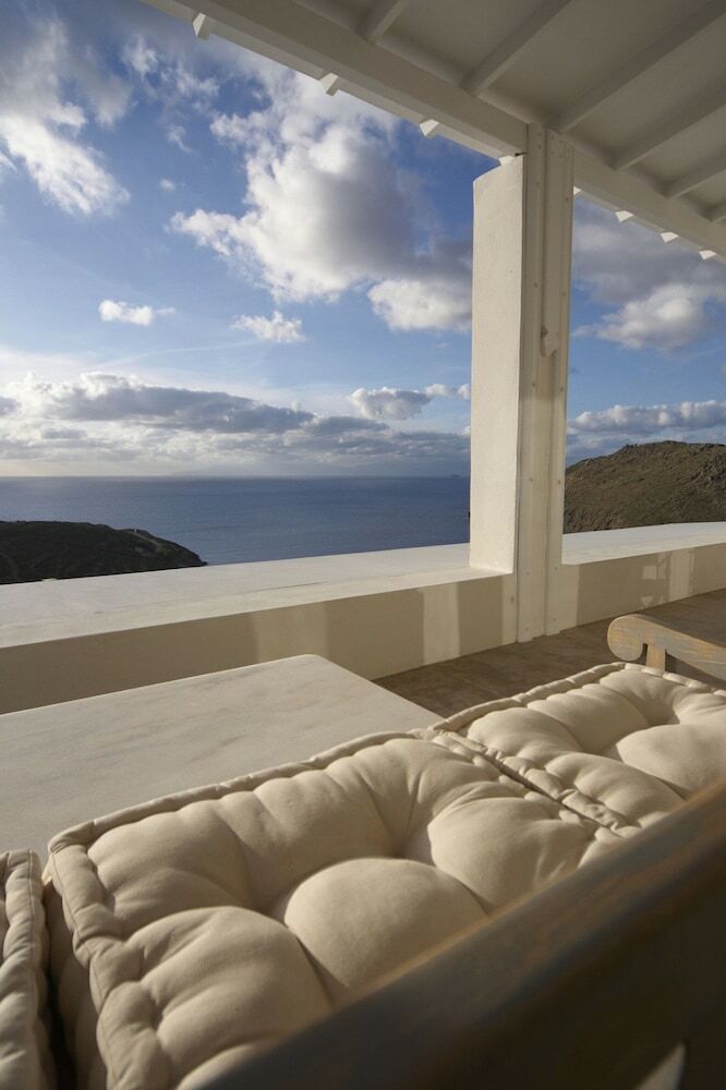 Villa Nena's Art House