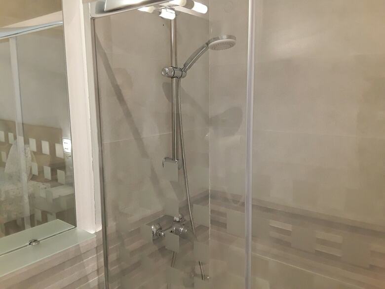 Hostal Fan Suites Duquesa