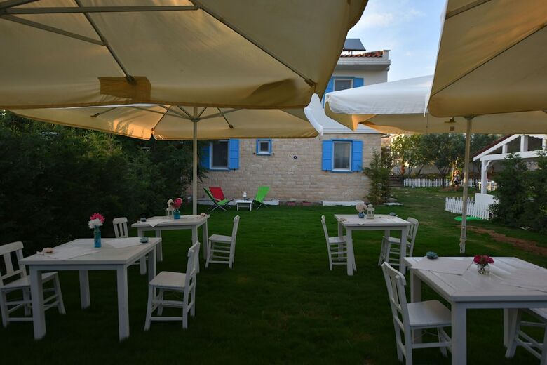 Garden Ada Hotel