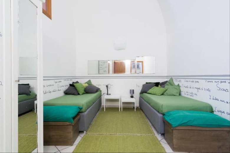 Neapolitan Style Apartment