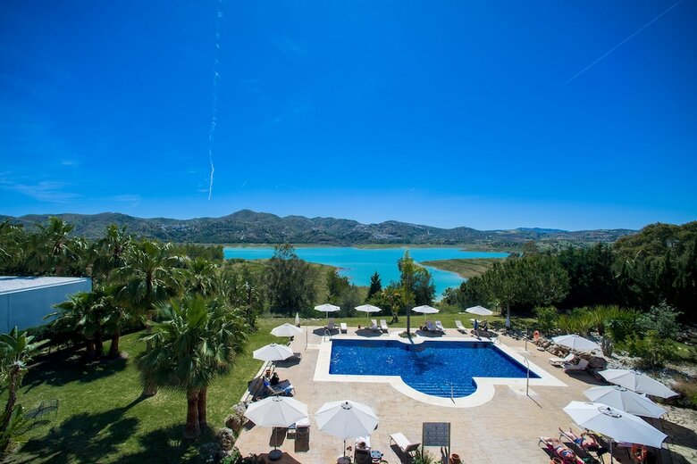 Hotel La Vi�uela