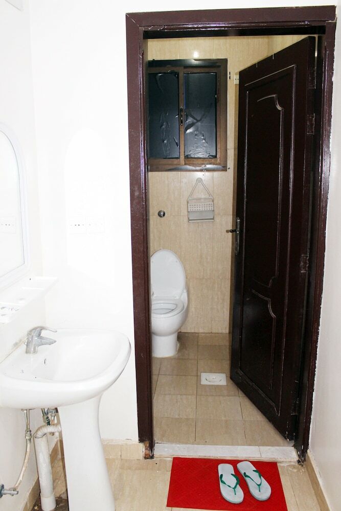Hotel Al Eairy Furnished Apartments Qassim 2