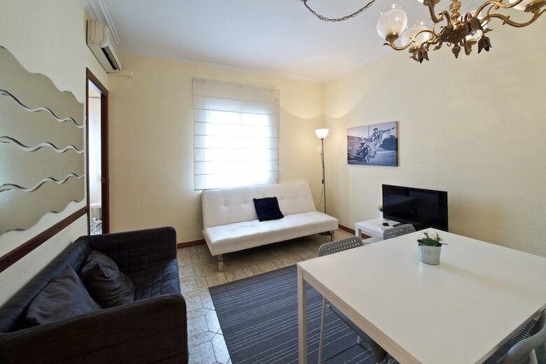 Parallel Apartment