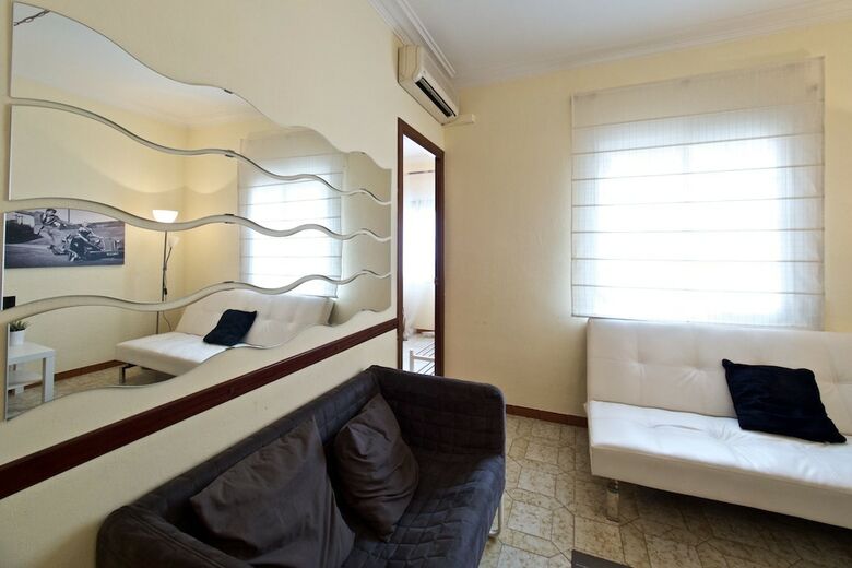 Parallel Apartment