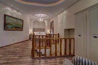 Hotel Home & Poetry