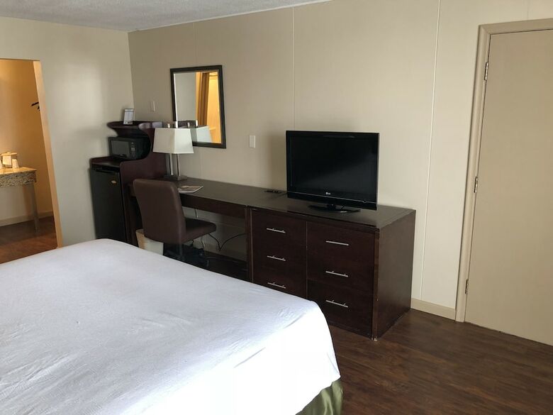 Allen Park Motor Lodge