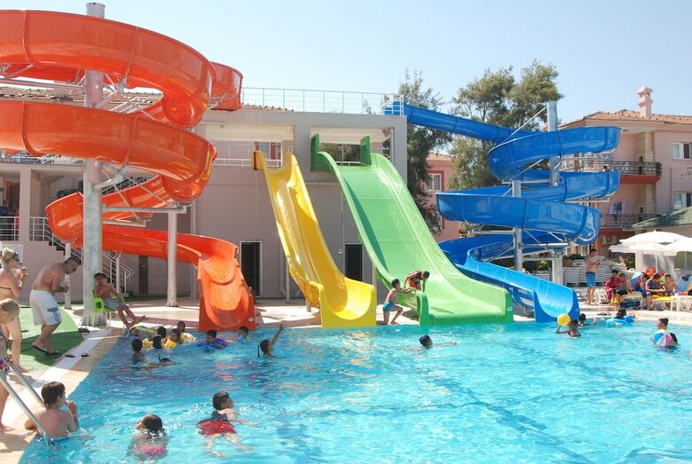 Hedef Beach Resort & Spa Hotel - All Inclusive