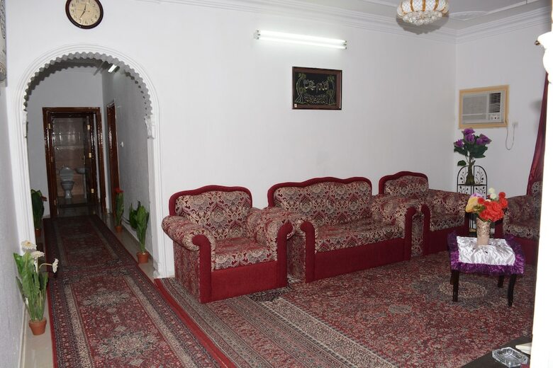 Apartamentos Al Eairy Furnished Apt Al Madinah 1
