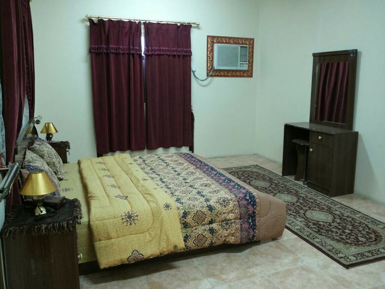 Aparthotel Al Eairy Furnished Apartments Al Ahsa 4