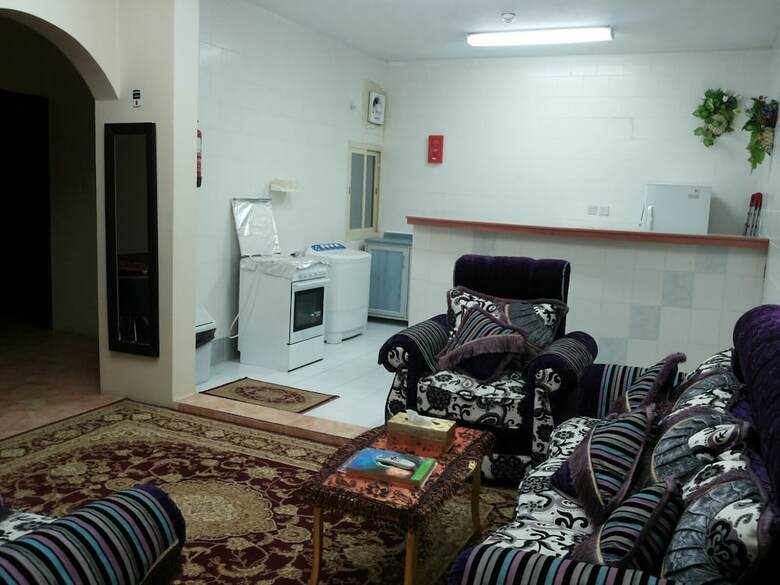 Aparthotel Al Eairy Furnished Apartments Al Ahsa 4