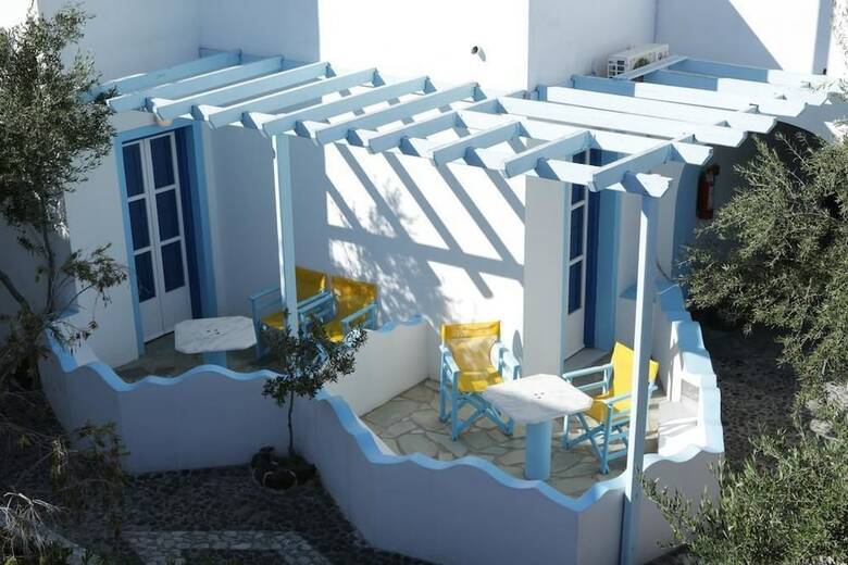Studio Apartment Perivolos
