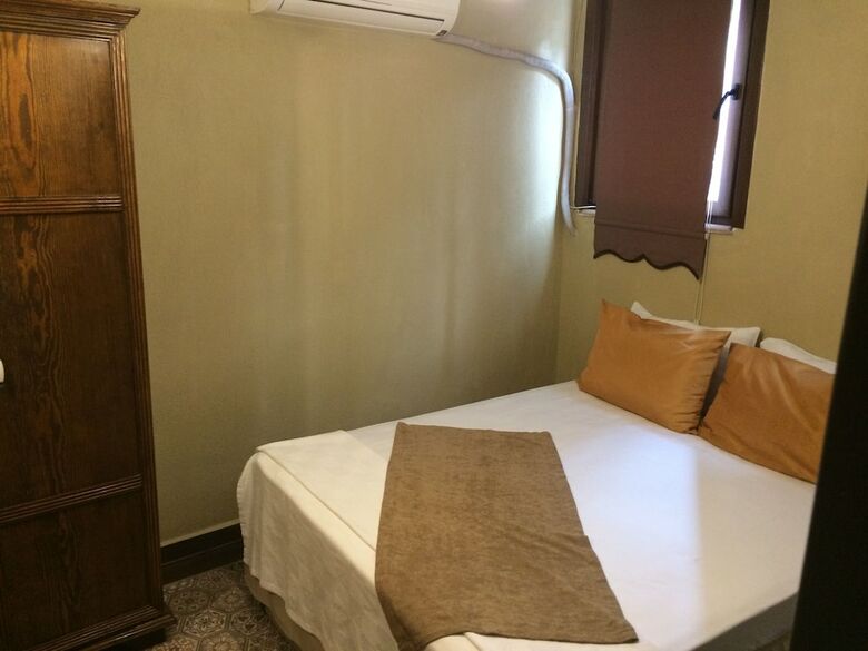 Hotel Hayriye Hanim Ege