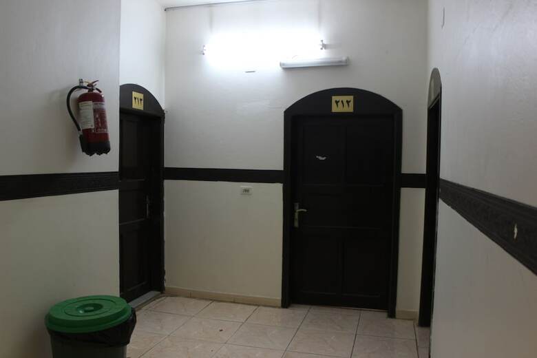 Hotel Al Eairy Furnished Apartments Al Baha 4