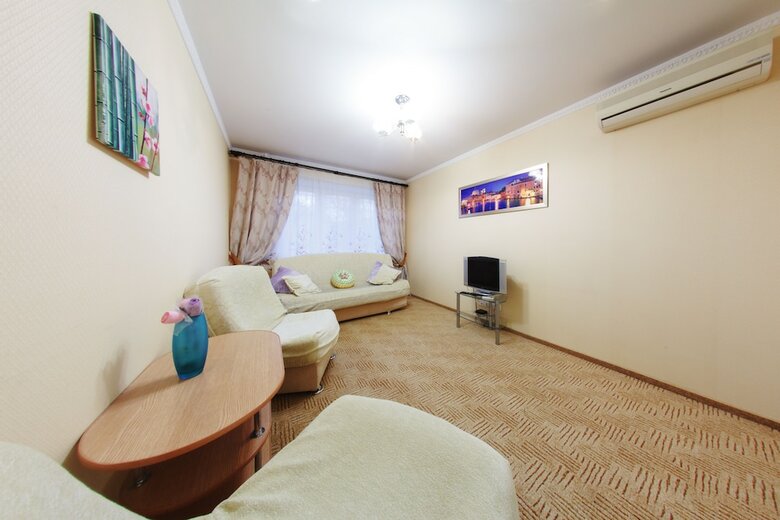Innhome Apartments - Revolution Square