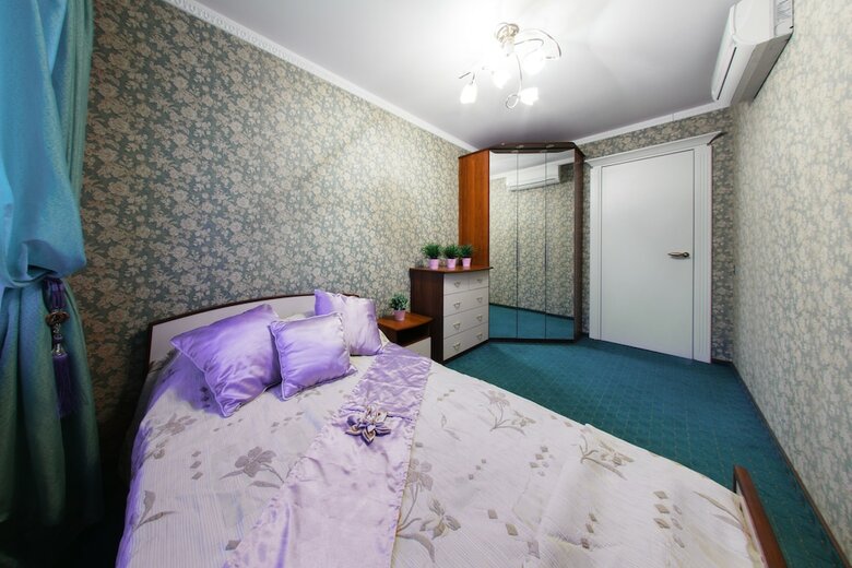 Innhome Apartments - Revolution Square