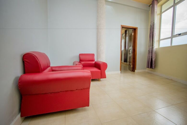 Pel'arps Hotel & Apartments