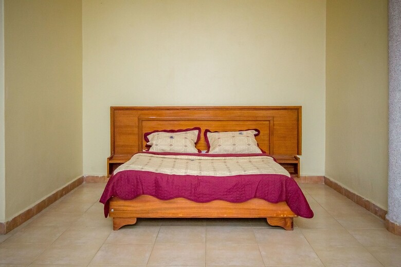 Pel'arps Hotel & Apartments