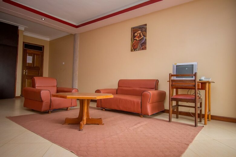 Pel'arps Hotel & Apartments