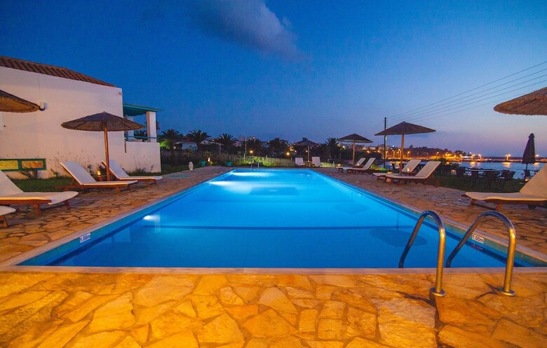 Hotel Kyparissia Blue