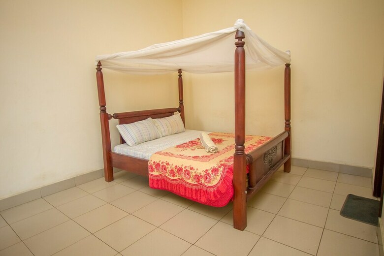 Hotel Tropical Savannah Guesthouse