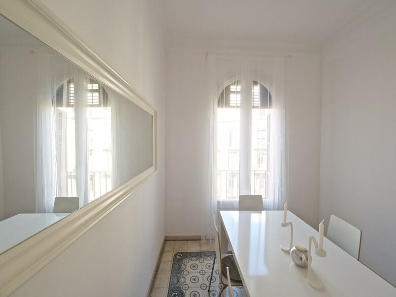 Gaudi Eixample Apartment
