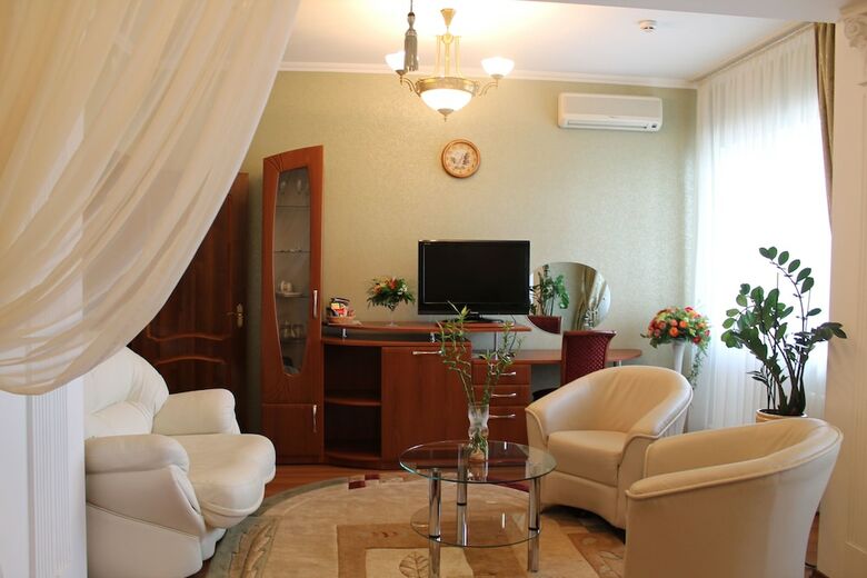 Hotel Troparevo