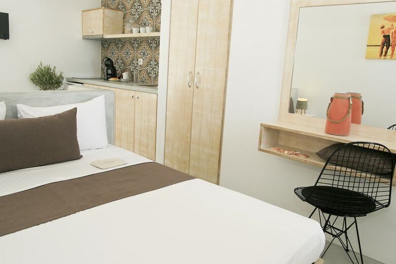 Aparthotel Anatoli Luxury Studios