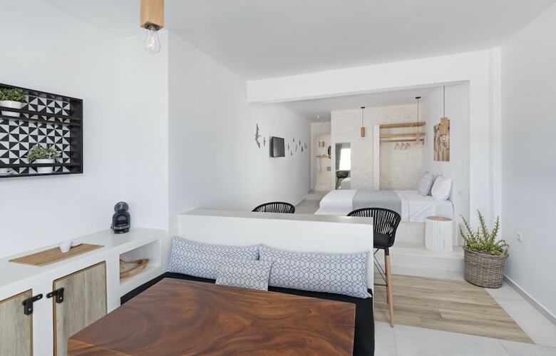 Aparthotel Anatoli Luxury Studios