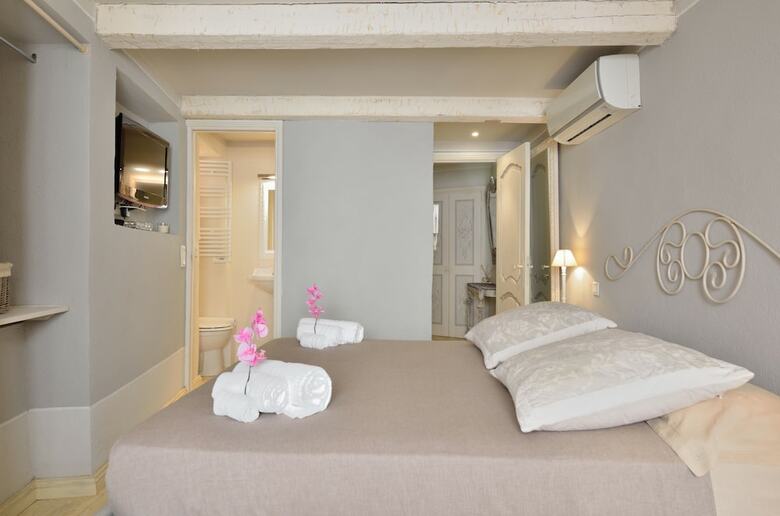 Apartamento Suitelowcost Saint Tropez