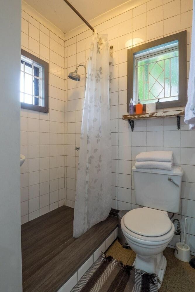 Hotel Carrington Guest House