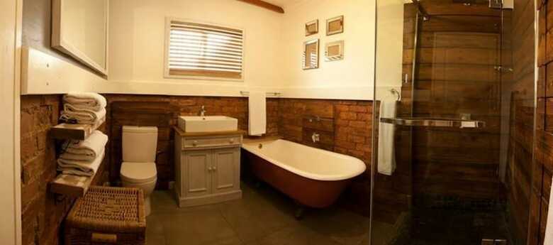 Hotel Carrington Guest House