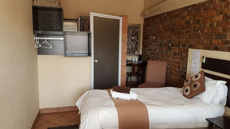 Hotel Tsessebe Guesthouse